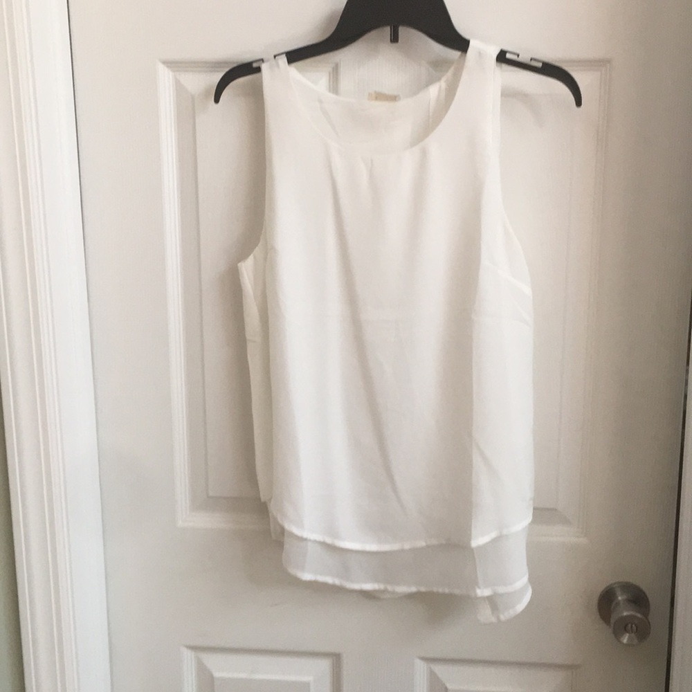 White splitback tank top - size med